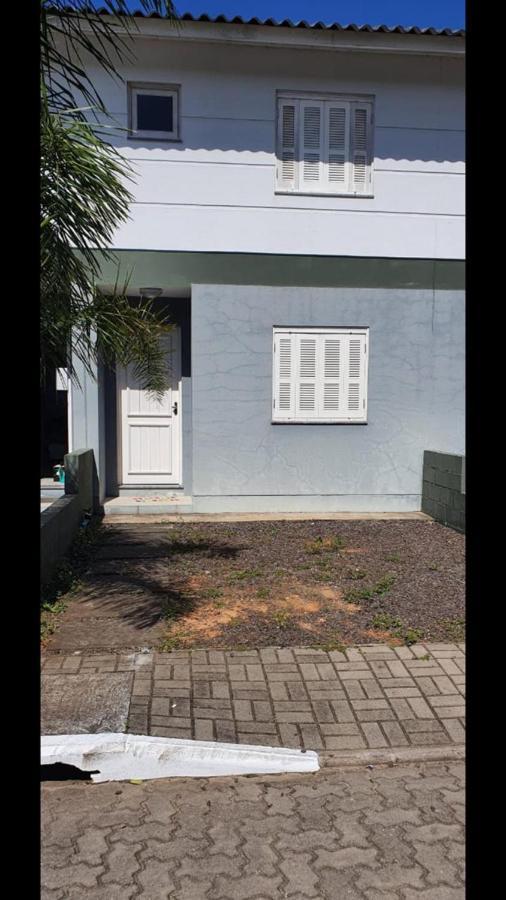 Casa Inteira 3 Quartos Торес Екстериор снимка